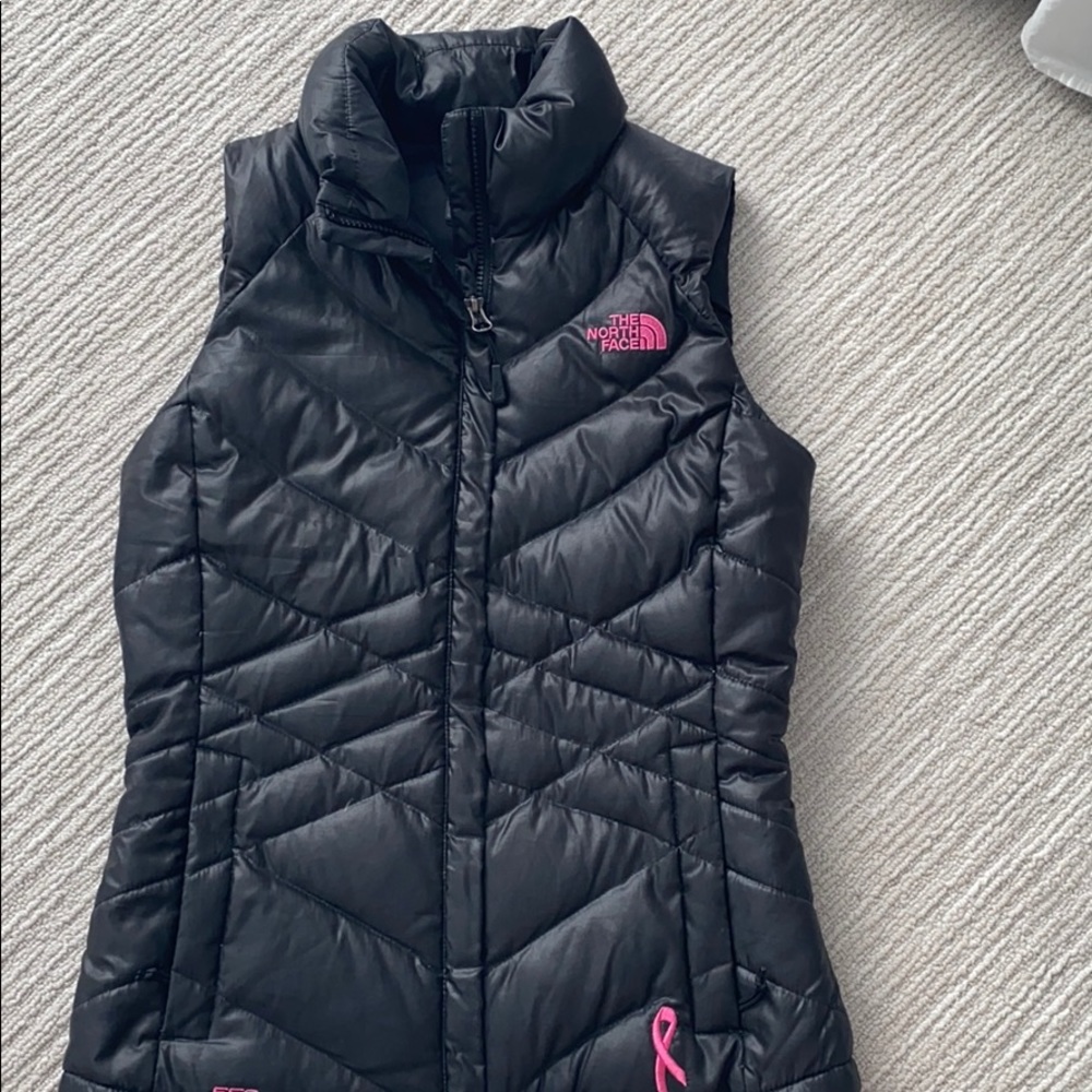 North face puffy vest